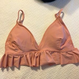 •Ruffled pink bikini top•